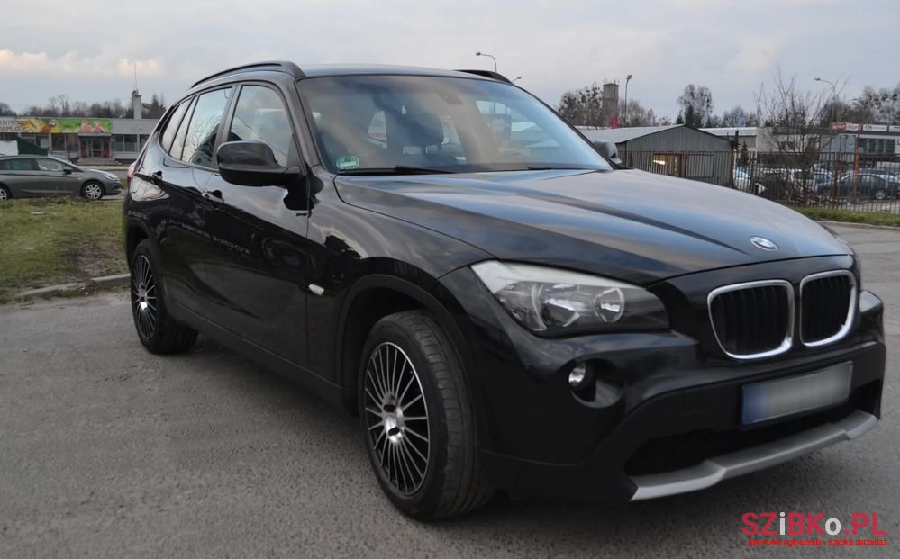 2010' BMW X1 Sdrive18D photo #3