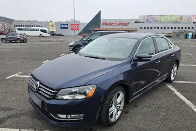 2013' Volkswagen Passat