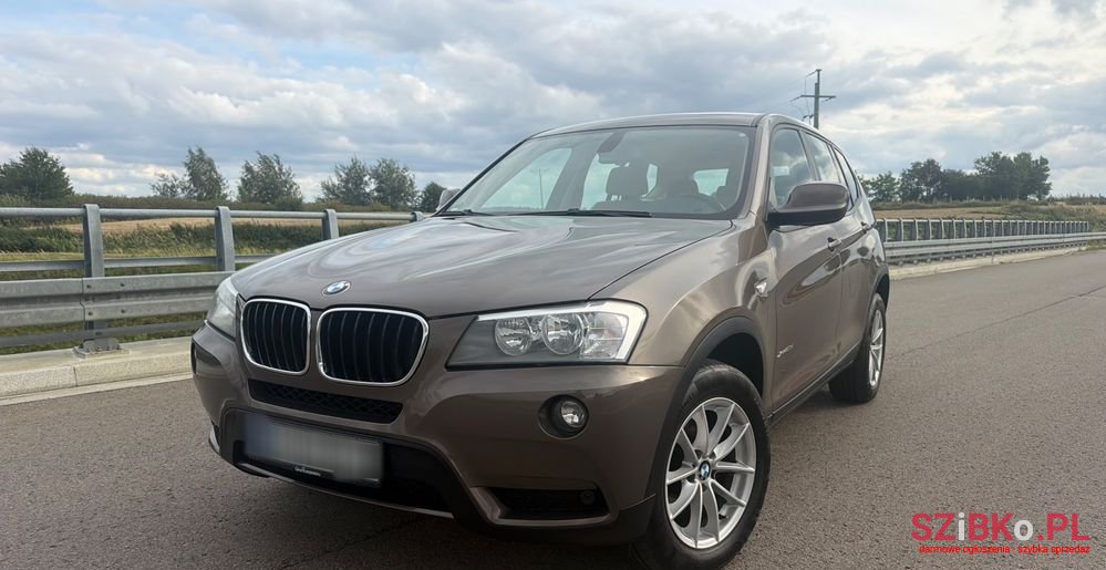 2010' BMW X3 Xdrive20D photo #4