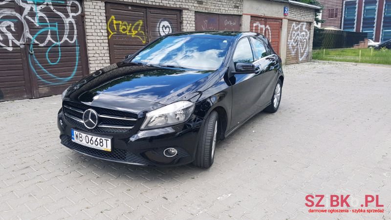 2015' Mercedes-Benz Klasa A photo #1