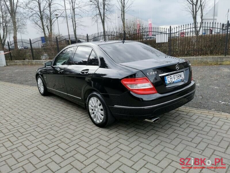 2010' Mercedes-Benz Klasa C photo #6