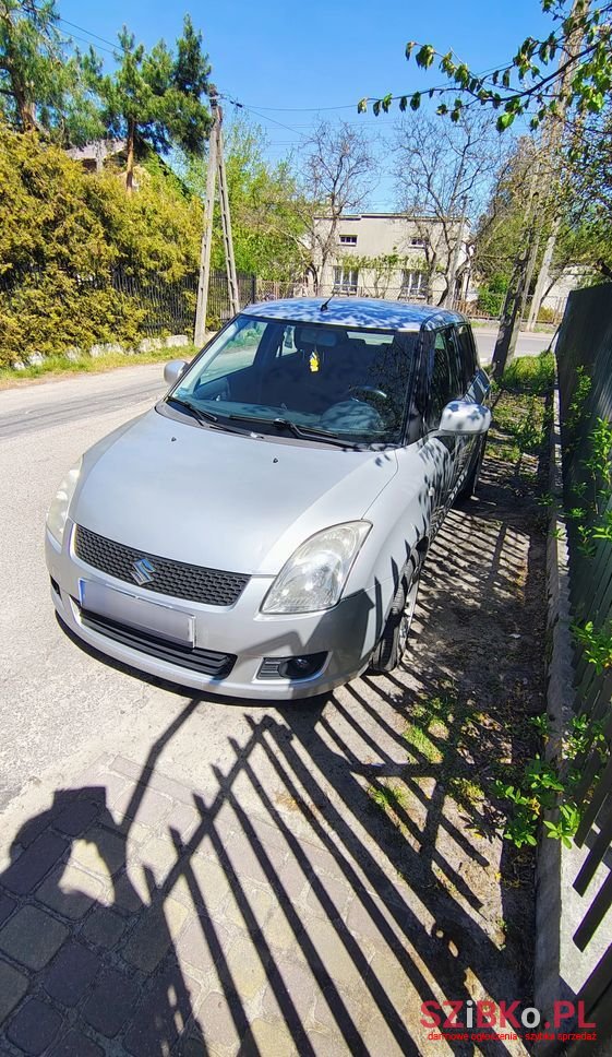 2006' Suzuki Swift 1.3 Limited 25 photo #1