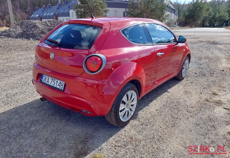 2011' Alfa Romeo MiTo photo #5