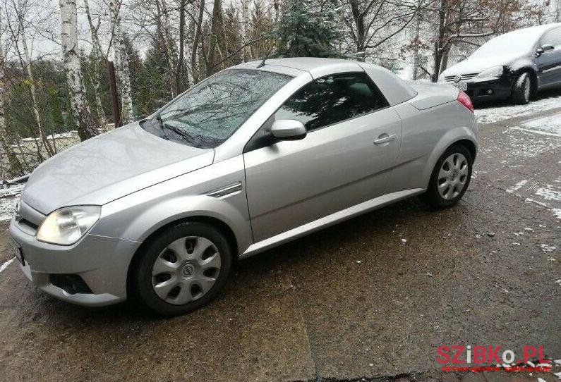 2005' Opel Tigra photo #1