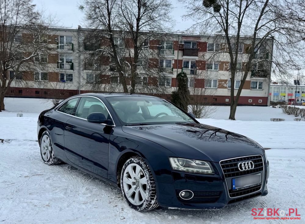 2009' Audi A5 1.8 Tfsi photo #3