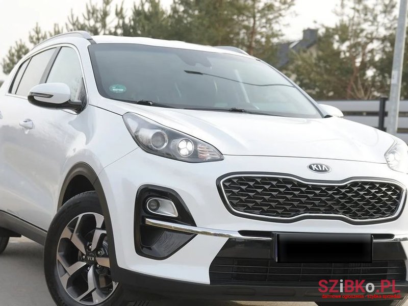 2020' Kia Sportage photo #2