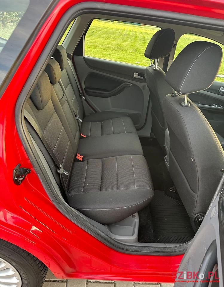 2008' Ford Focus photo #5