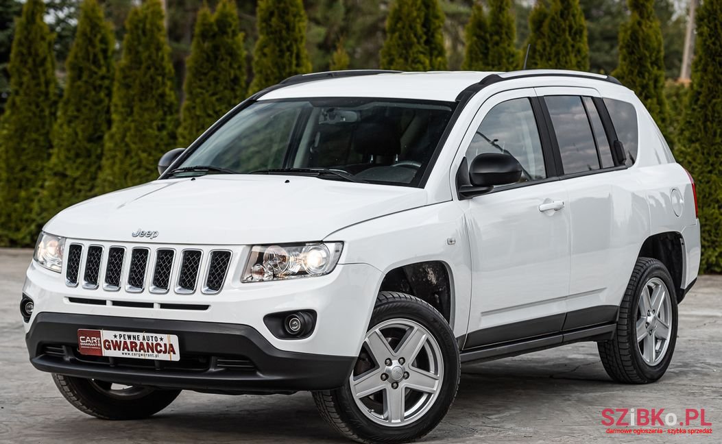 2012' Jeep Compass photo #6