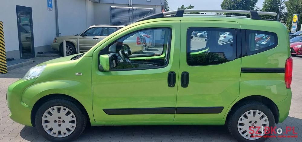 2010' Fiat Qubo photo #4