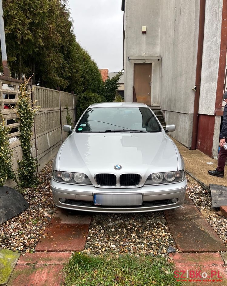 2002' BMW 5 Series photo #2