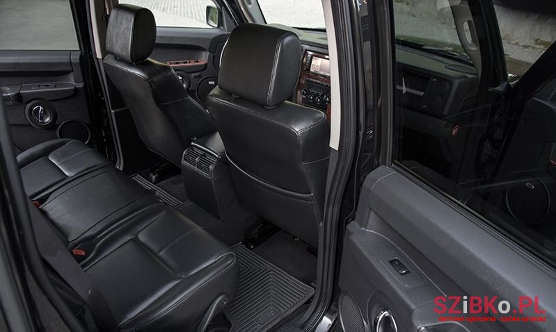 2008' Jeep Commander photo #5