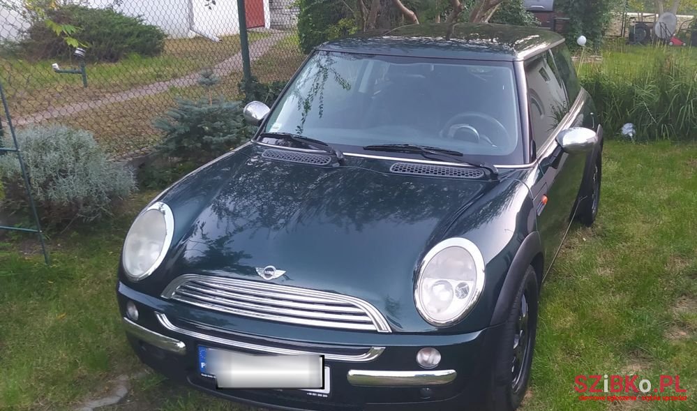 2002' MINI One photo #2
