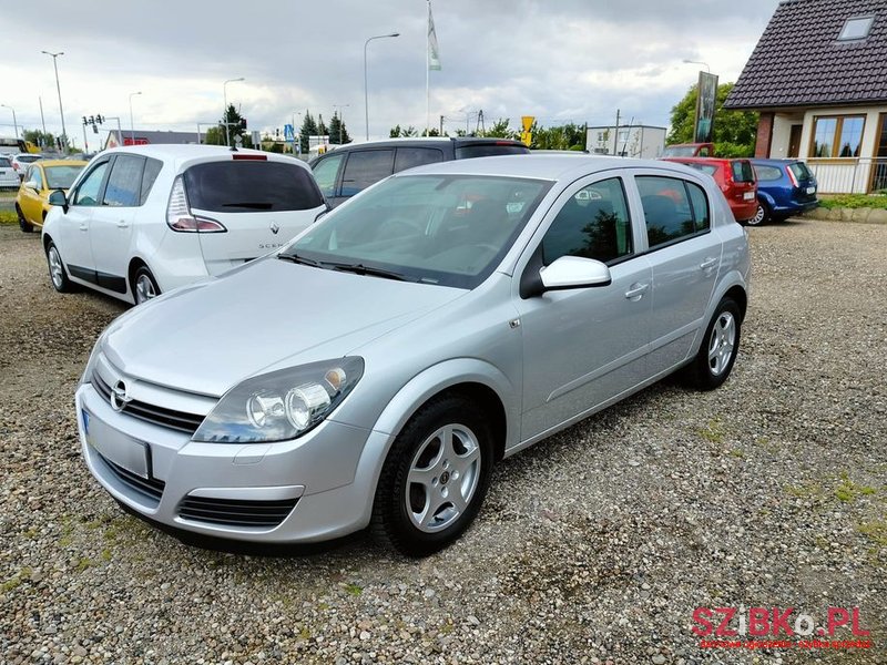 2004' Opel Astra Iii 1.6 Elegance photo #3