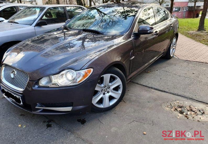 2009' Jaguar XF photo #1