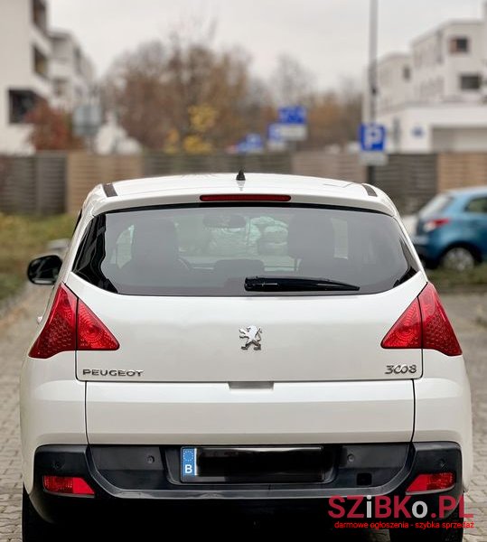 2011' Peugeot 3008 photo #5