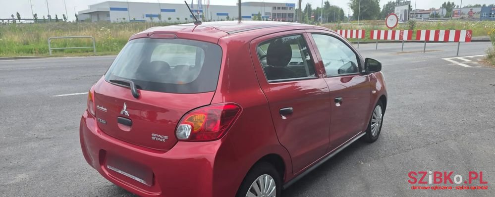 2016' Mitsubishi Space Star 1.0 Active photo #6