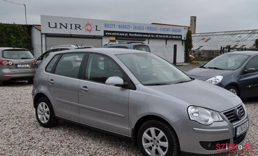 2006' Volkswagen Polo photo #3