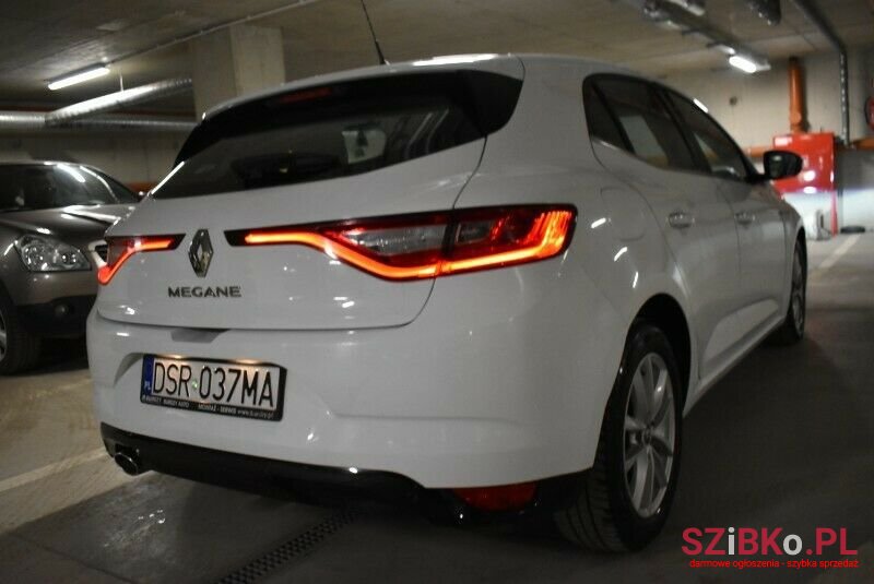 2019' Renault Megane photo #5