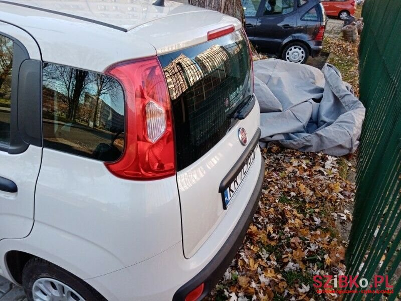 2016' Fiat Panda photo #3