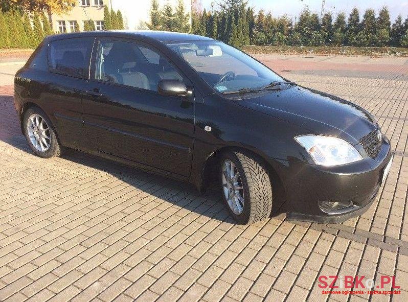 2004' Toyota Corolla photo #3