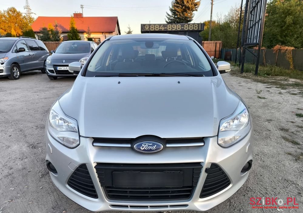 2014' Ford Focus photo #2