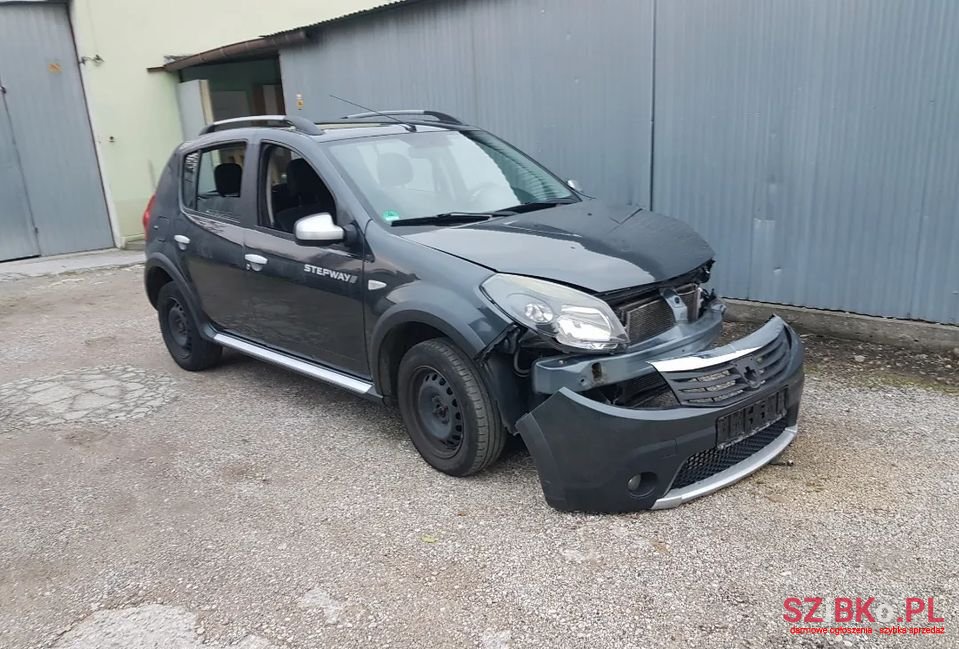 2011' Dacia Sandero Stepway photo #1