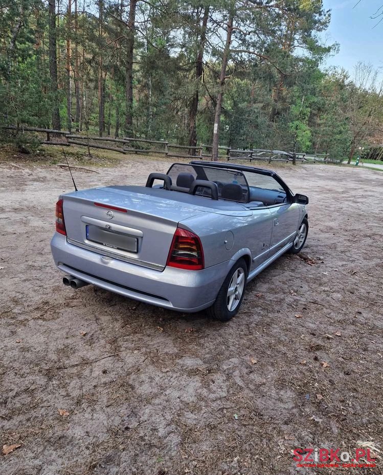 2002' Opel Astra photo #1