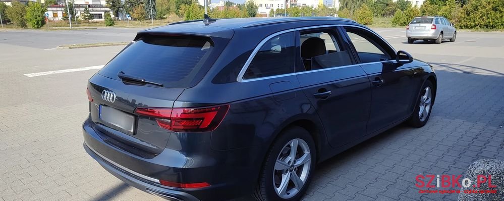 2019' Audi A4 Avant photo #3