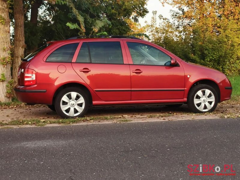 2007' Skoda Fabia photo #4