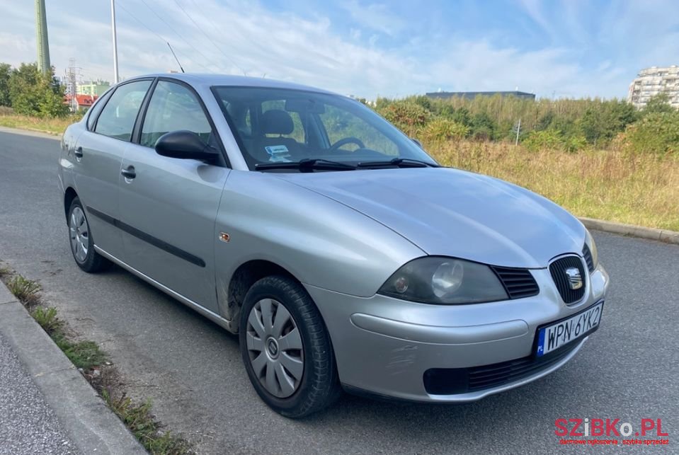 2003' SEAT Cordoba photo #2