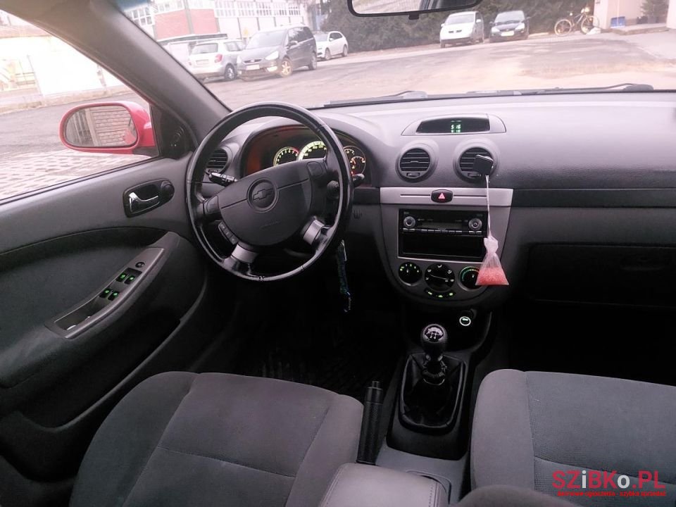2006' Chevrolet Lacetti photo #5