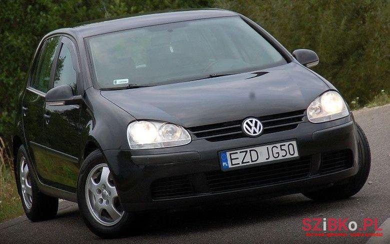 2006' Volkswagen Golf photo #1