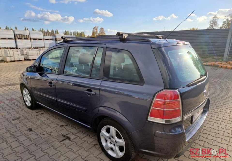2008' Opel Zafira photo #6
