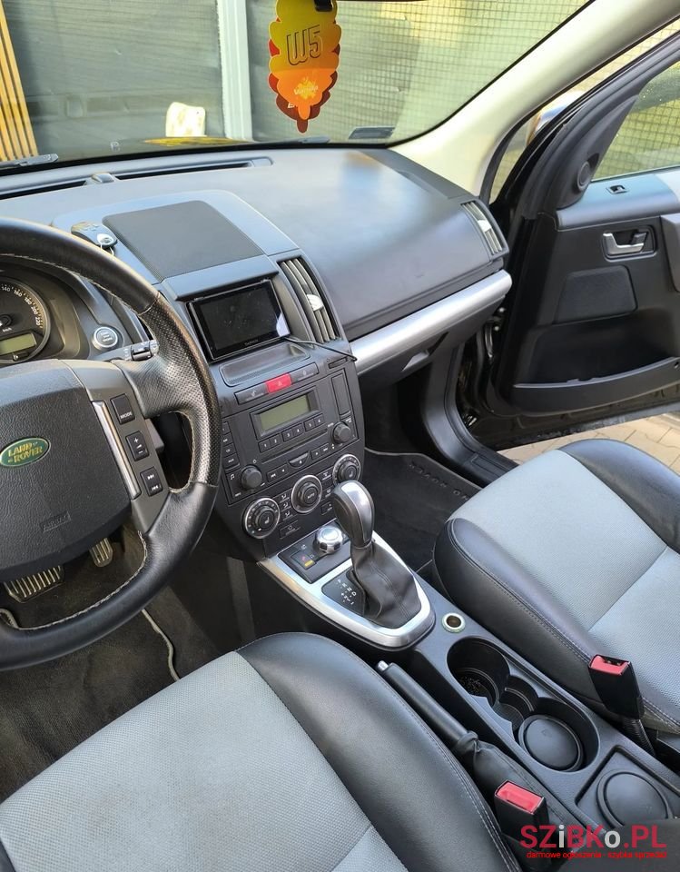 2010' Land Rover Freelander photo #5