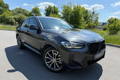 2022' BMW X4