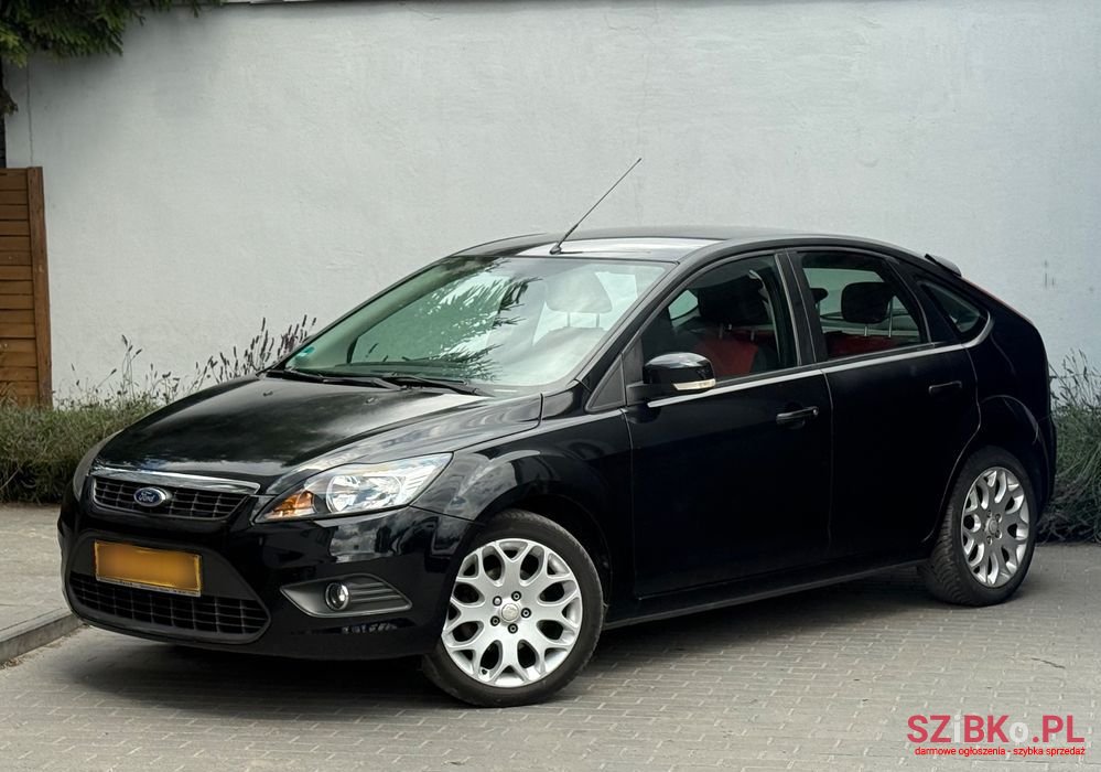 2010' Ford Focus 1.6 Ti-Vct Sport photo #1