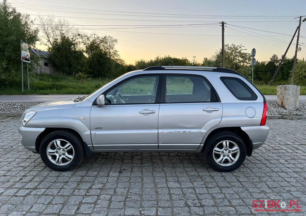 2004' Kia Sportage photo #4