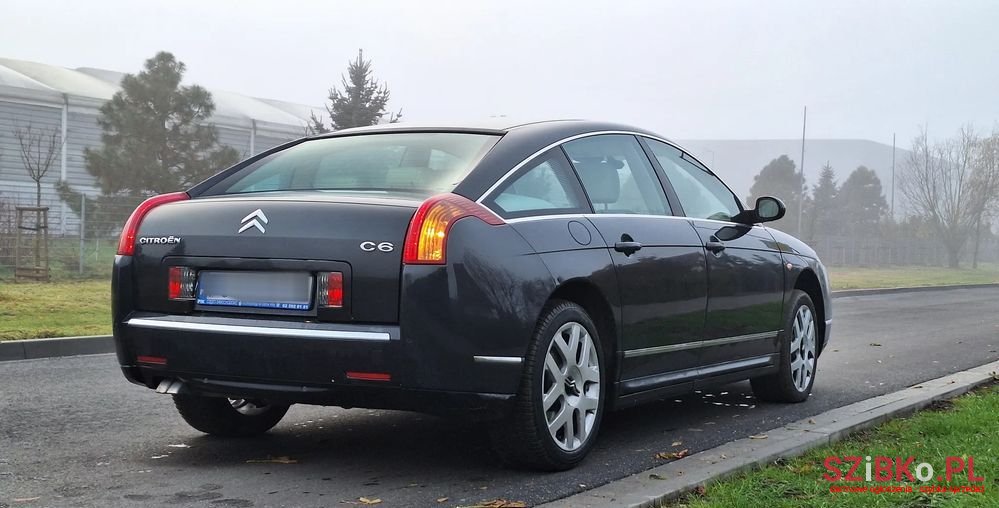 2007' Citroen C6 photo #3