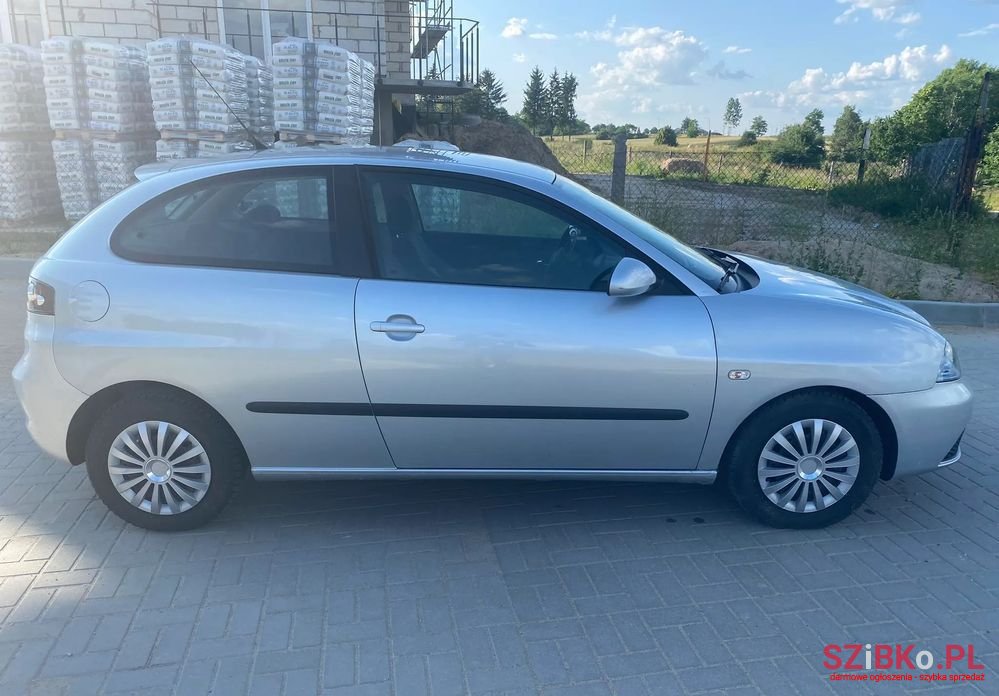 2007' SEAT Ibiza photo #5