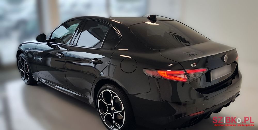 2024' Alfa Romeo Giulia photo #3