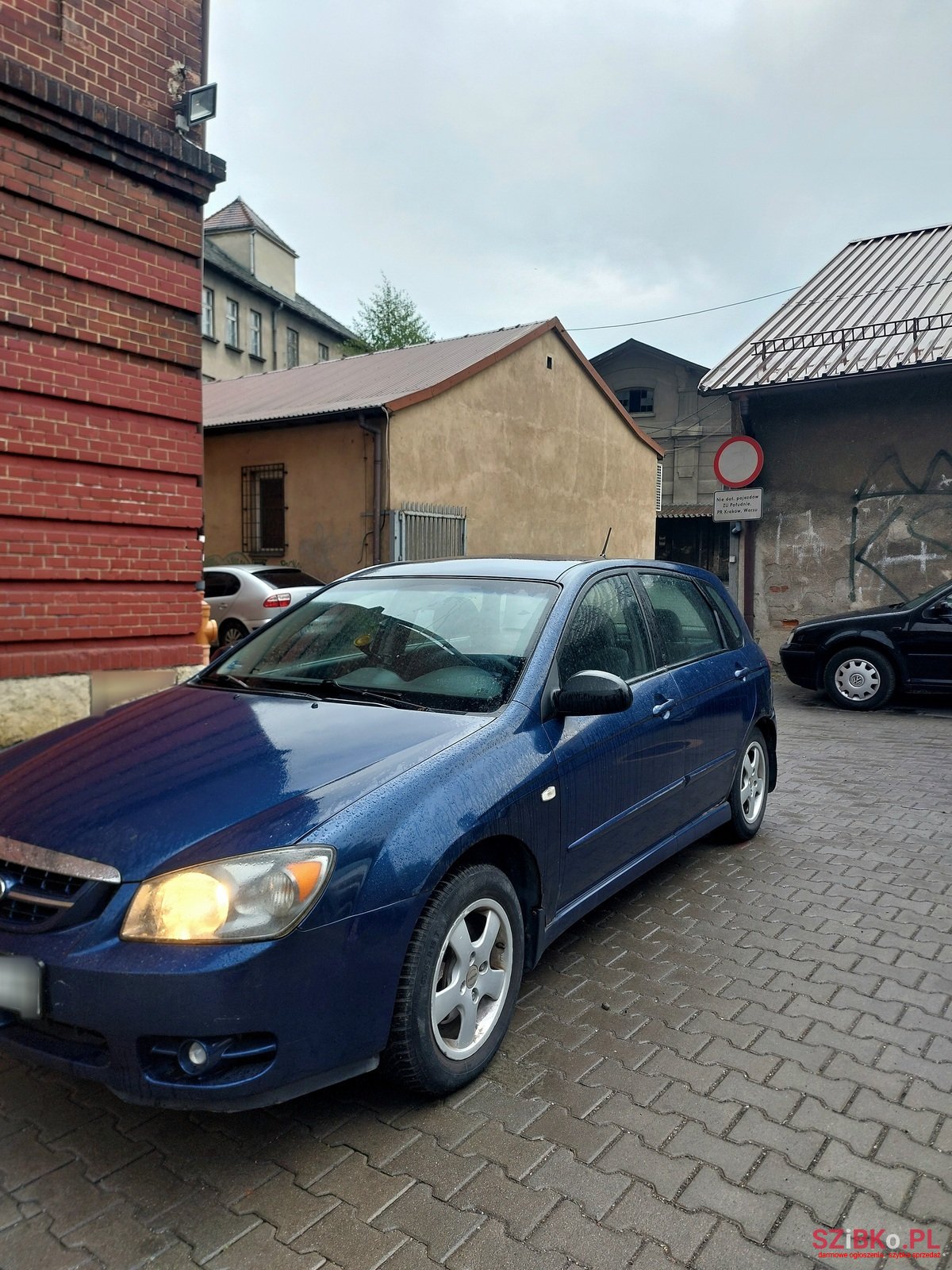 2005' Kia Cerato photo #5
