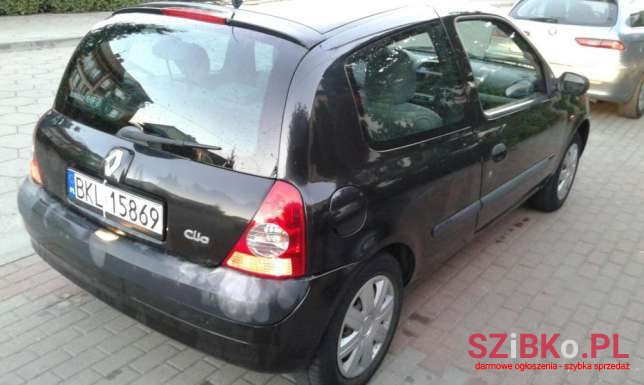 2001' Renault Clio photo #4