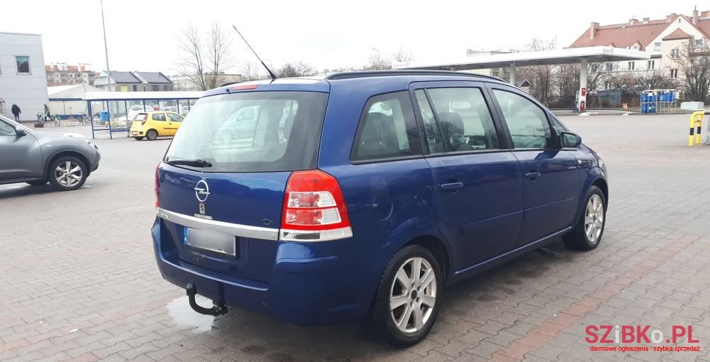 2008' Opel Zafira photo #4