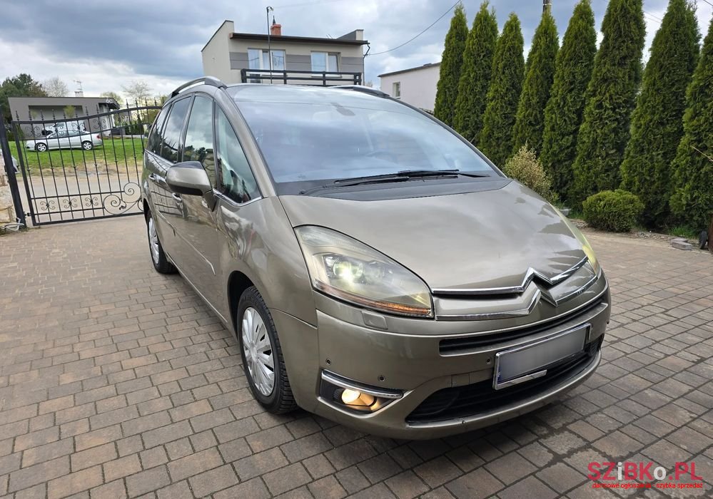 2008' Citroen C4 Grand Picasso photo #1