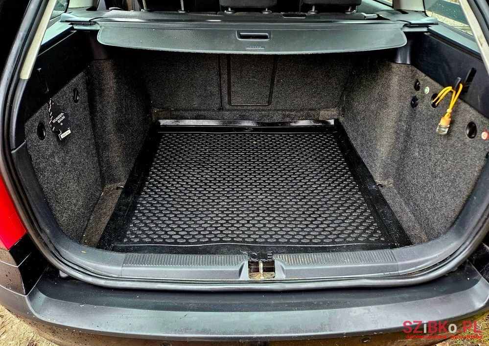 2007' Skoda Octavia 1.9 Tdi Elegance photo #3