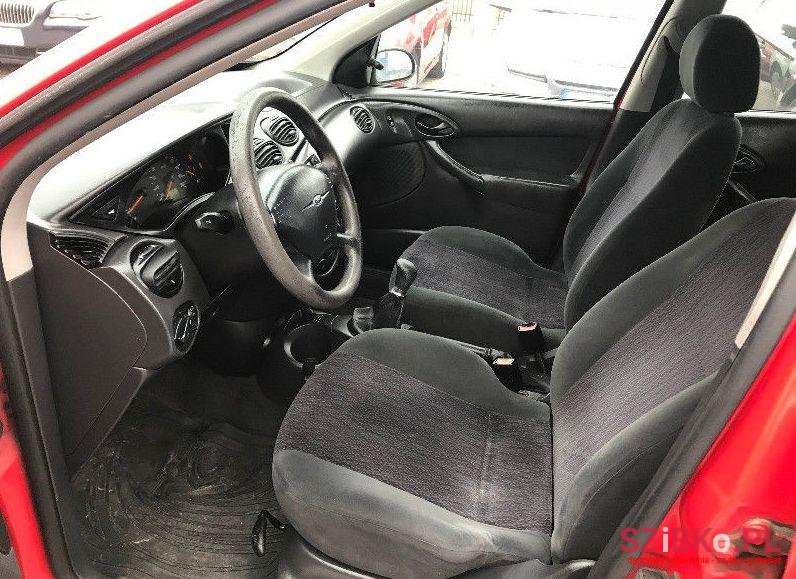 2000' Ford Focus photo #1