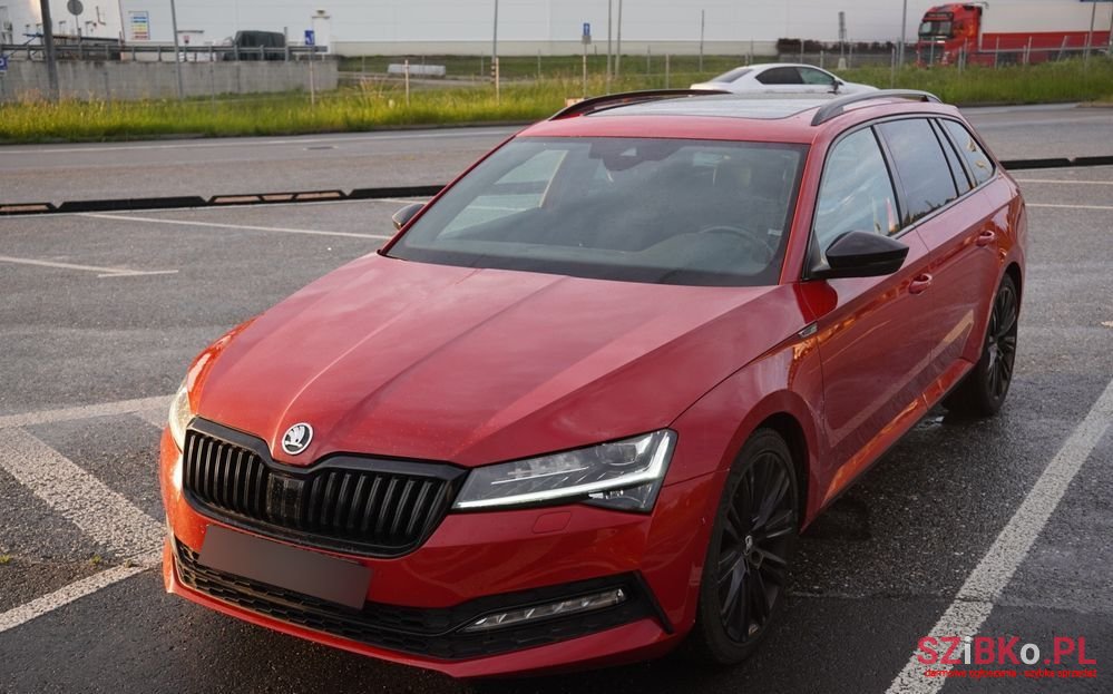 2019' Skoda Superb photo #1