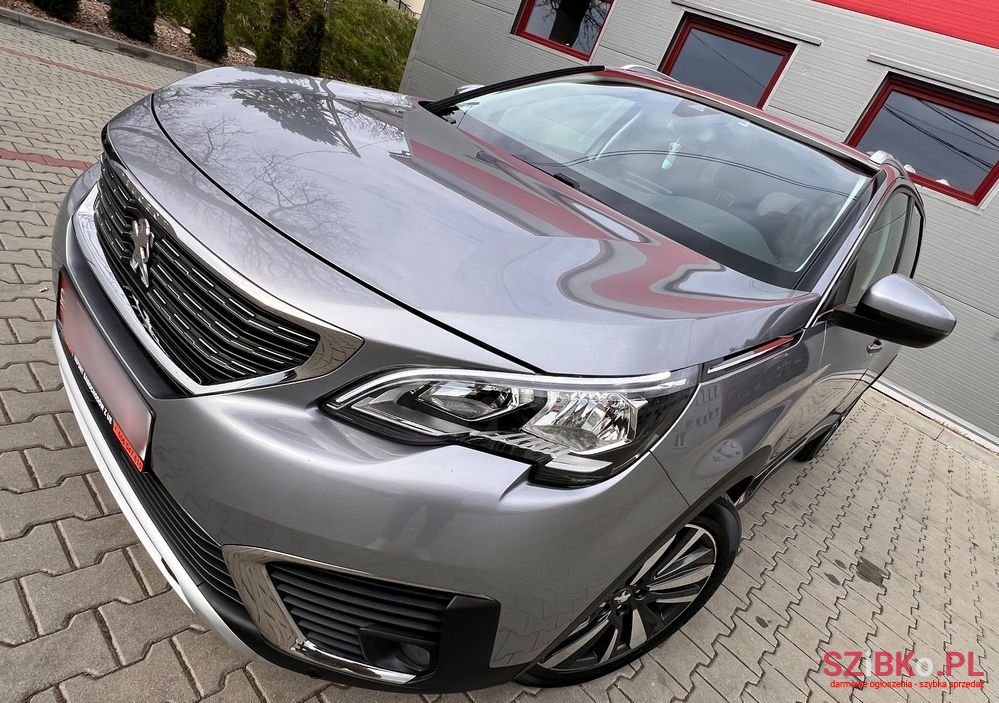 2018' Peugeot 5008 photo #3