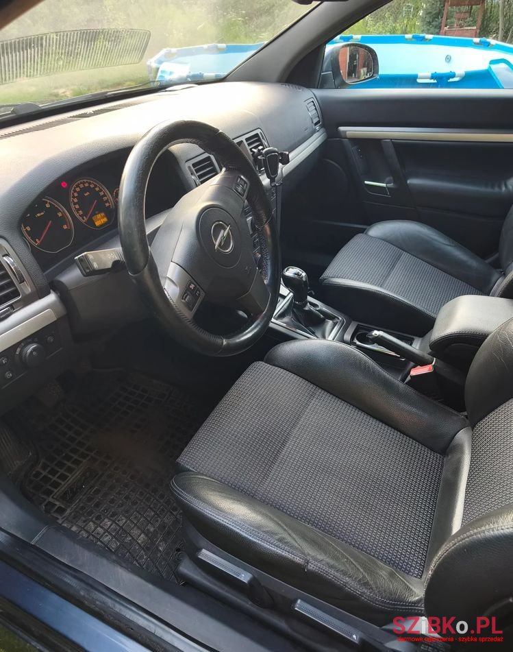 2008' Opel Vectra 1.9 Cdti Cosmo photo #5
