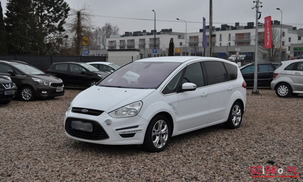 2011' Ford S-Max photo #1